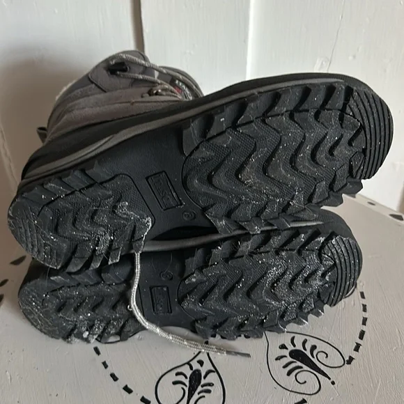 Itasca thinsulate Gray Winter Boots - Picture 6 of 7